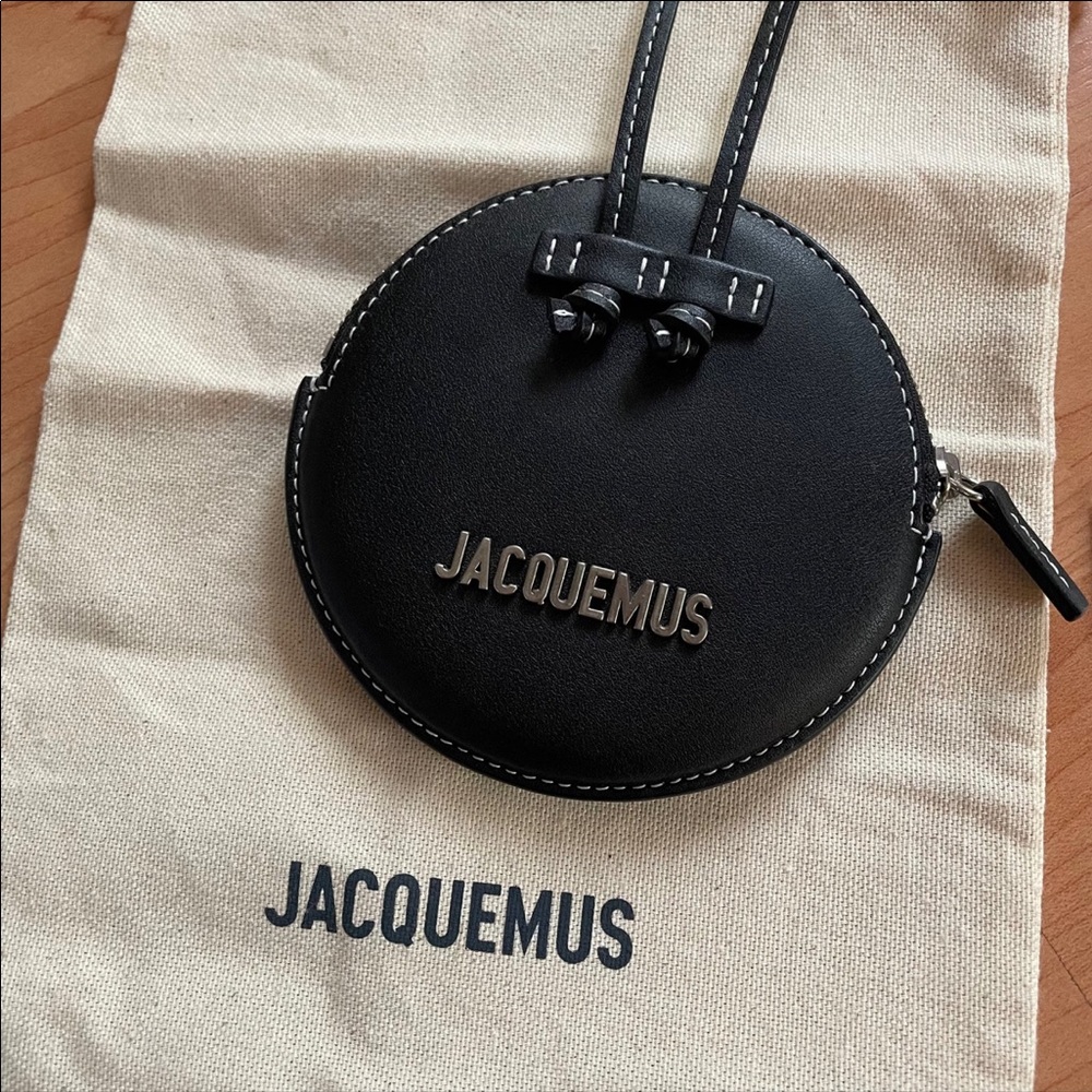 jacquemus le pitchou wallet